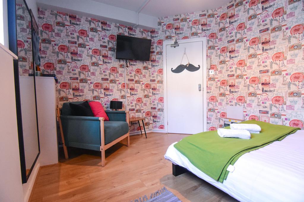Monopoly Accommodations Londres Extérieur photo