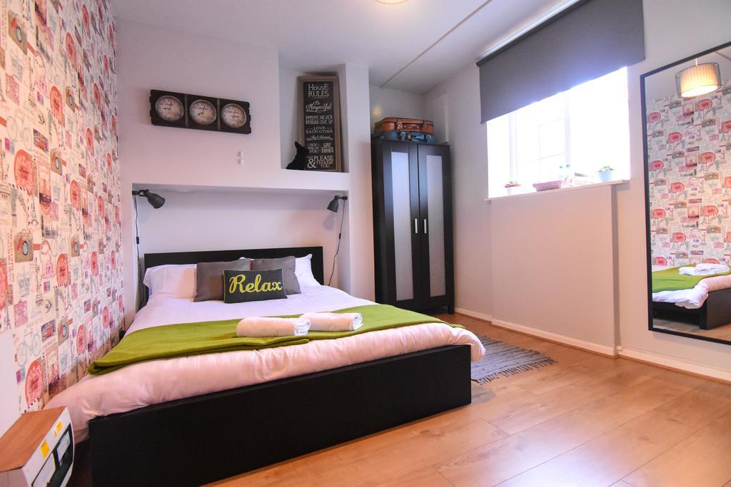 Monopoly Accommodations Londres Extérieur photo