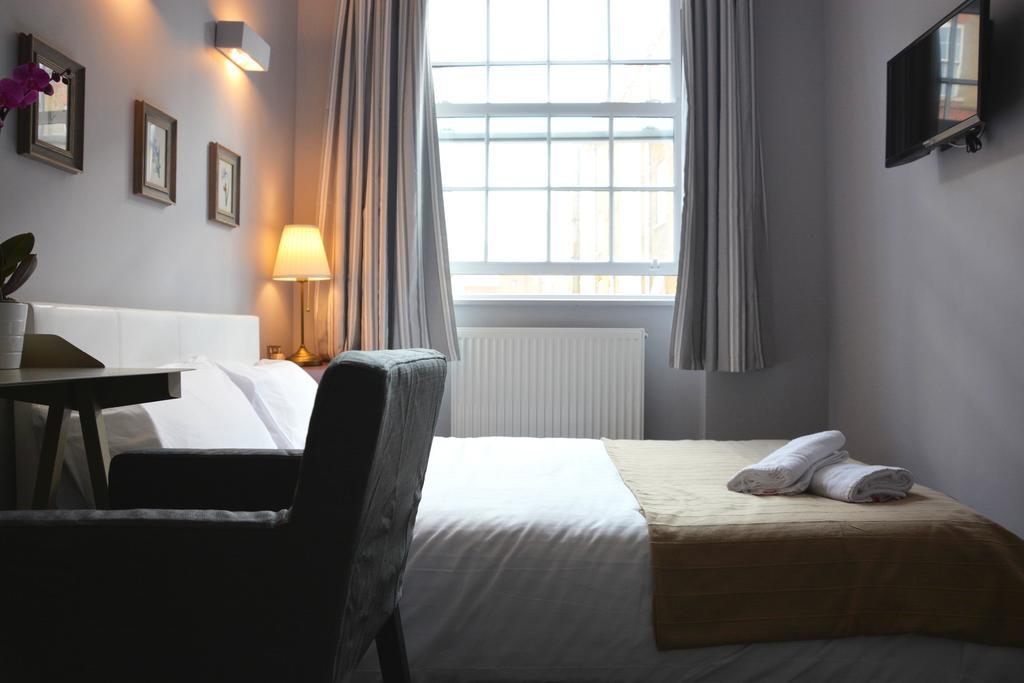 Monopoly Accommodations Londres Extérieur photo