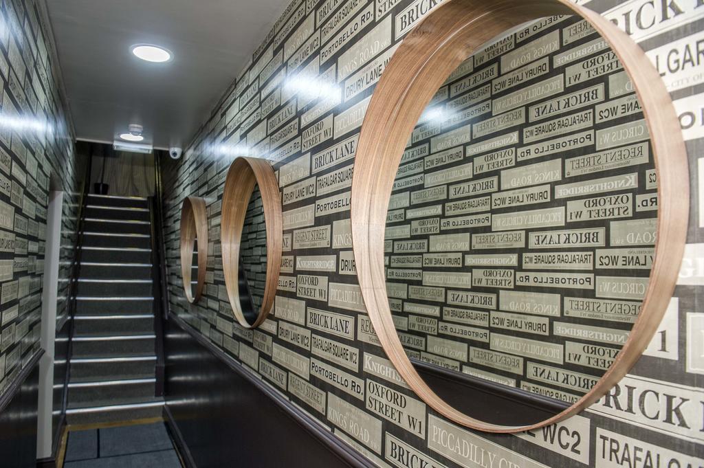 Monopoly Accommodations Londres Extérieur photo
