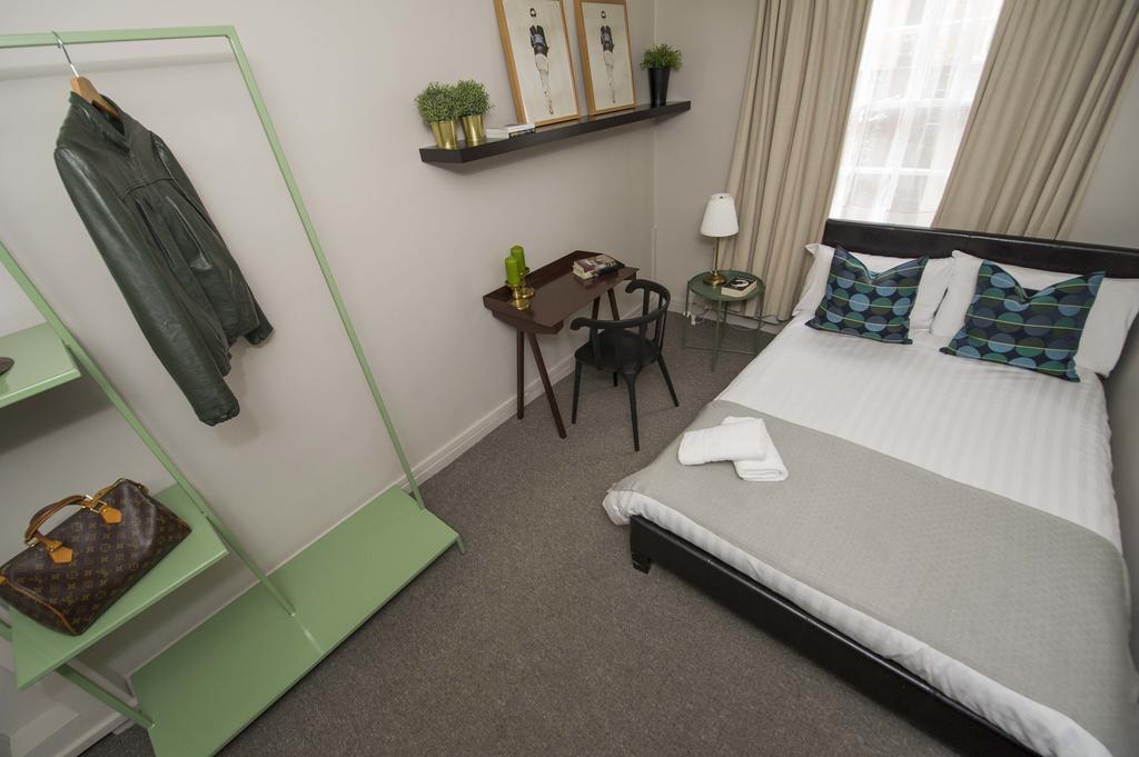 Monopoly Accommodations Londres Extérieur photo